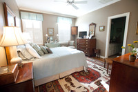 1011 Rivershore Web